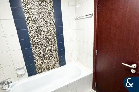 Lägenhet till försäljning i Business Bay, Dubai, UAE 1 sovrum, 69 kvm Nr. 684906 - fotografi 10