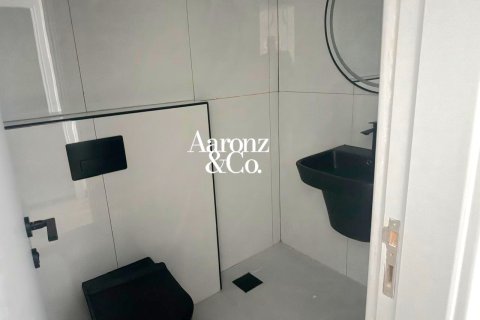 Büroraum zur Miete in Jumeirah Lake Towers, Dubai, VAE 71 m2 Nr. 751522 - Foto 13