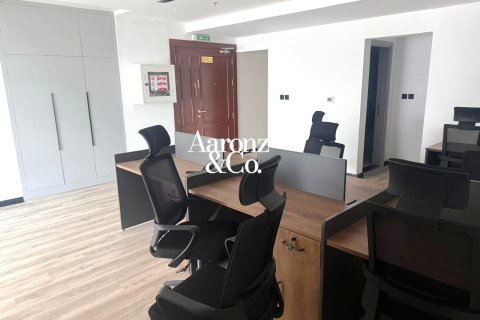 Büroraum zur Miete in Jumeirah Lake Towers, Dubai, VAE 71 m2 Nr. 751522 - Foto 8