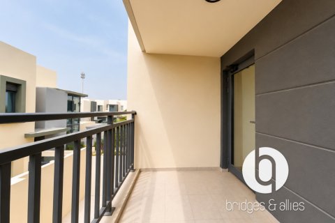Villa en alquiler en Dubai Hills Estate, Dubai, EAU 4 dormitorios, 232 m2 № 751523 - foto 16