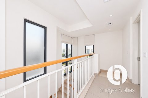 Villa en alquiler en Dubai Hills Estate, Dubai, EAU 4 dormitorios, 232 m2 № 751523 - foto 15