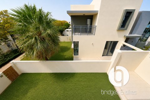 Villa en alquiler en Dubai Hills Estate, Dubai, EAU 4 dormitorios, 232 m2 № 751523 - foto 10