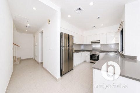 Villa en alquiler en Dubai Hills Estate, Dubai, EAU 4 dormitorios, 232 m2 № 751523 - foto 5