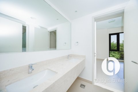 Vila u Dubai Hills Estate, UAE 4 spavaćih soba, 229 m2 Br. 751527 - fotografija 18