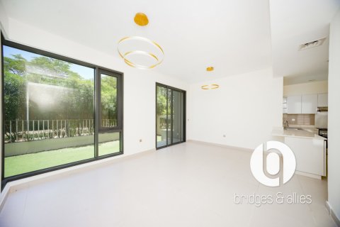 Vila u Dubai Hills Estate, UAE 4 spavaćih soba, 229 m2 Br. 751527 - fotografija 4
