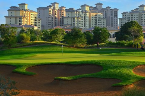 Wohnung in Jumeirah Golf Estates, Dubai, VAE: 1 Schlafzimmer, 68 m2 Nr. 732552
