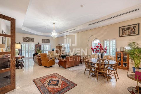 Vila u gradu The Villa, Dubai, UAE 5 spavaće sobe, 585 m2 Br. 682687 - Slika 5