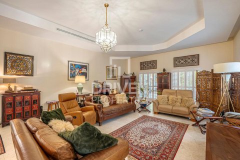 Vila u gradu The Villa, Dubai, UAE 5 spavaće sobe, 585 m2 Br. 682687 - Slika 2