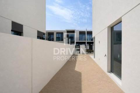 Townhouse til salg i The Valley, Dubai, UAE 4 soveværelser, 257.53 kvm № 754041 - foto 25