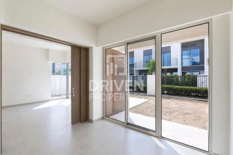 Townhouse til salg i The Valley, Dubai, UAE 4 soveværelser, 257.53 kvm № 754041 - foto 5