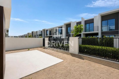 Townhouse til salg i The Valley, Dubai, UAE 4 soveværelser, 257.53 kvm № 754041 - foto 21
