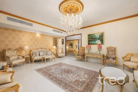 Villa in vendita a Falcon City of Wonders, Dubai, EAU 5 camere da letto, 603.96 mq. № 755419 - foto 5
