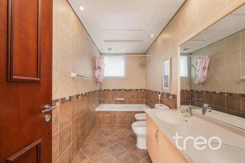 Villa in vendita a Falcon City of Wonders, Dubai, EAU 5 camere da letto, 603.96 mq. № 755419 - foto 15