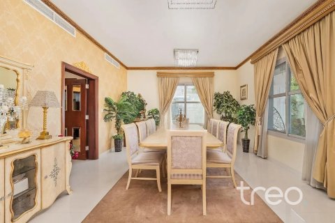 Villa in vendita a Falcon City of Wonders, Dubai, EAU 5 camere da letto, 603.96 mq. № 755419 - foto 6