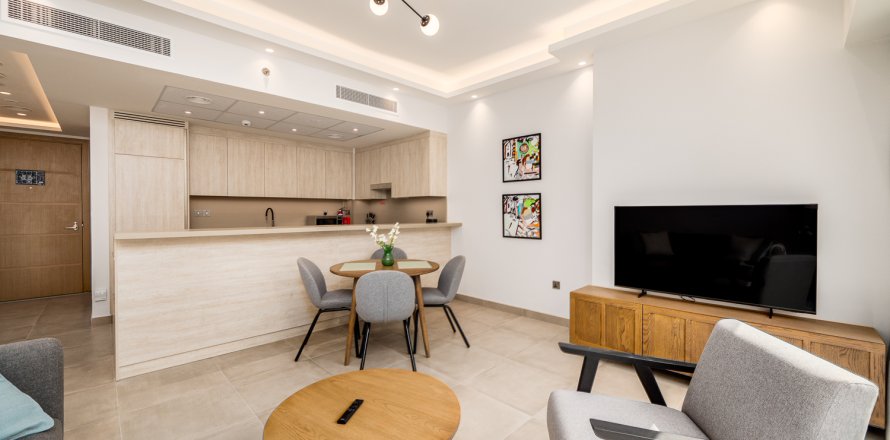 Dzīvoklis Jumeirah Lake Towers, Dubaijā, AAE 1 istaba, 77.58 m2 Nr. 757537