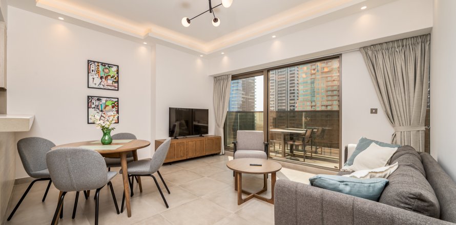 Apartment in Jumeirah Lake Towers, Dubai, UAE 2 bedrooms, 152.2 sq.m. № 757538