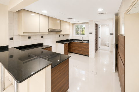 Huvila The Springs, Dubai, Arabiemiraatit 3 makuuhuonetta, 246.3 m2 № 757542 - kuva 5