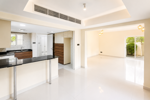 Huvila The Springs, Dubai, Arabiemiraatit 3 makuuhuonetta, 246.3 m2 № 757542 - kuva 2