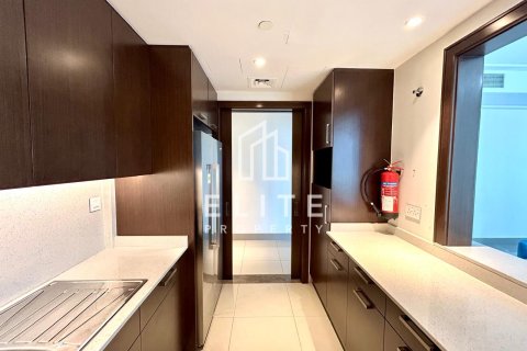 Apartamento para arrendamento em Dubai, EAU 2 quartos, 156 m2 № 736519 - foto 7