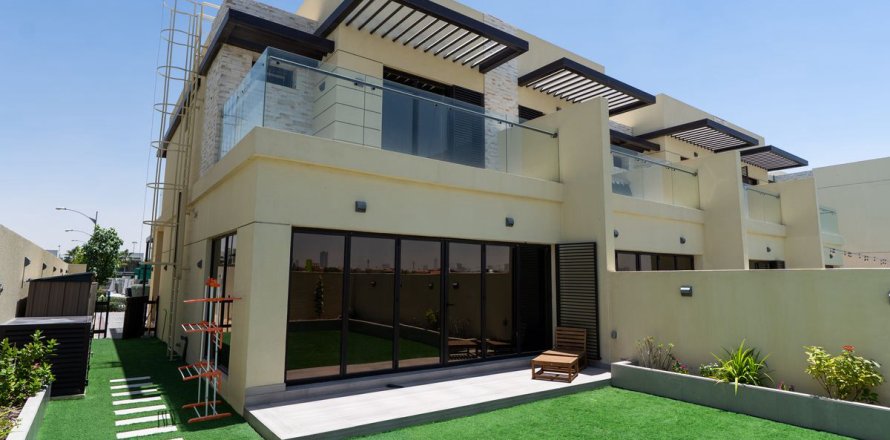 Vila u Dubai, UAE 270 m2, 4 spavaćih soba Br. 719940