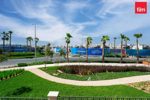 Townhouse in Dubai, UAE 4 bedrooms, 142.5 sq.m. № 719941 - photo 15