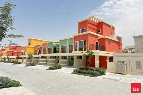 Villetta a schiera a Dubai, EAU 4 camere da letto, 143.9 mq. № 714432