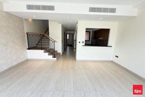 Rijtjeshuis te huur in Dubai, VAE 4 slaapkamers, 143.9 vr.m., nr 714432 - foto 2