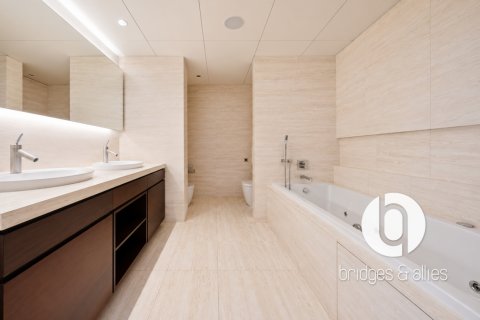 Appartamento in affitto a Downtown Dubai (Downtown Burj Dubai), Dubai, EAU 2 camere da letto, 165 mq. № 715751 - foto 14