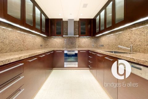 Appartamento in affitto a Downtown Dubai (Downtown Burj Dubai), Dubai, EAU 2 camere da letto, 165 mq. № 715751 - foto 15