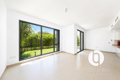 Villa te huur in Dubai Hills Estate, Dubai, VAE 4 slaapkamers, 237 vr.m., nr 715750 - foto 28