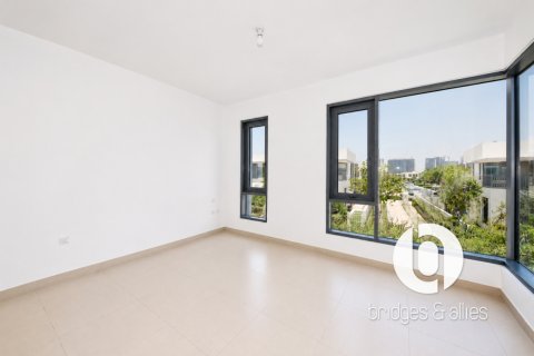 Villa te huur in Dubai Hills Estate, Dubai, VAE 4 slaapkamers, 237 vr.m., nr 715750 - foto 10