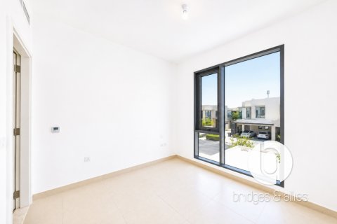 Villa te huur in Dubai Hills Estate, Dubai, VAE 4 slaapkamers, 237 vr.m., nr 715750 - foto 5