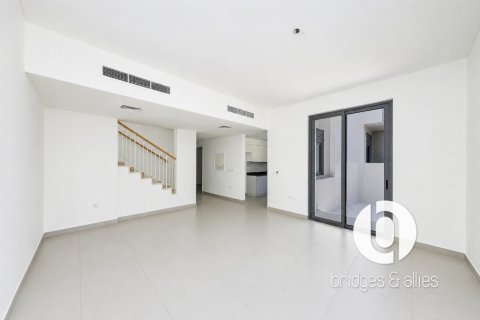 Снять в аренду виллу в Дубай Хилс Эстейт, ОАЭ 3 спальни, 209м2, № 715752 - фото 5