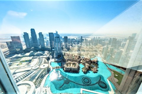 Apartment sa Burj Khalifa, Dubai, UAE 2 silid-tulugan, 177.35182700 sq.m. № 715753 - larawan 13