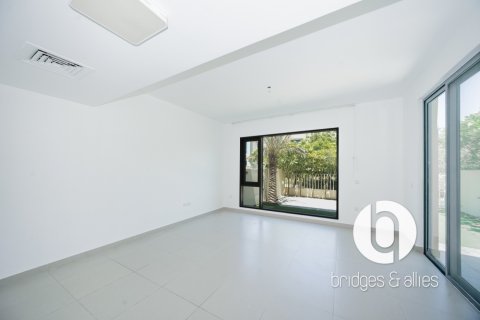 Villa te huur in Dubai Hills Estate, Dubai, VAE 3 slaapkamers, 209 vr.m., nr 715749 - foto 20