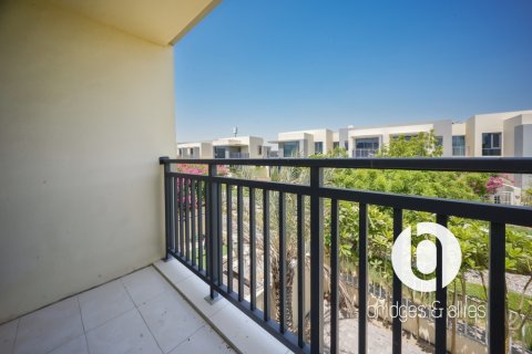 Villa te huur in Dubai Hills Estate, Dubai, VAE 3 slaapkamers, 209 vr.m., nr 715749 - foto 10