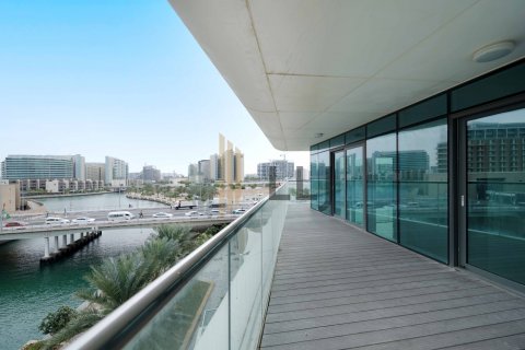 Dzīvoklis Al Raha Beach, Abu Dhabijā, AAE 3 istabas, 221.8 m2 Nr. 669027 - attēls 1