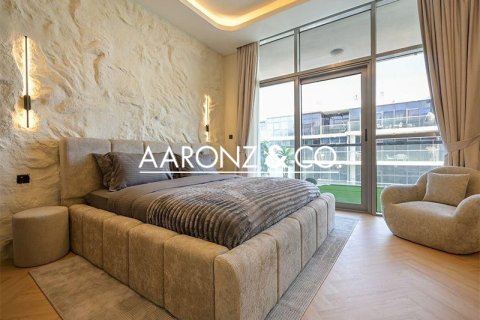 Apartament në Dubai, Emiratet e Bashkuara Arabe 2 dhoma gjumi, 138.1 m2. № 641084 - Foto 1