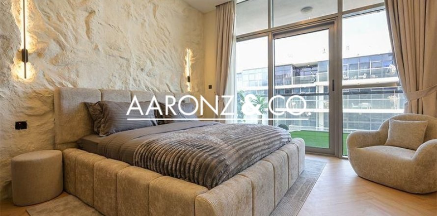 Apartament në Dubai, Emiratet e Bashkuara Arabe 2 dhoma gjumi, 138.1 m2. № 641084