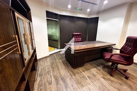 Iroda itt: Dubai, EAE, 66.3 m², azonosító: 641059 - fénykép 12
