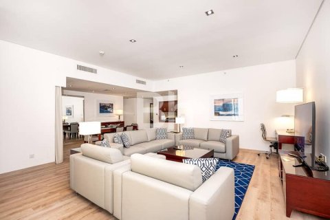 Jumeirah Beach Residence, Dubai, BAE’de kiralık hotel apartment 3 yatak odası, 188 m&sup2; No 643668 - fotoğraf 2