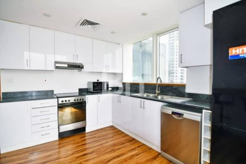 Apartamento en alquiler en Jumeirah Lake Towers, Dubai, EAU 2 dormitorios, 145 m2 № 643670 - foto 6