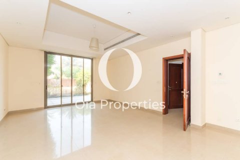 Willa na sprzedaż w Abu Dhabi, ZEA 5 sypialnie, 528 mkw., nr 644604 - zdjęcie 5
