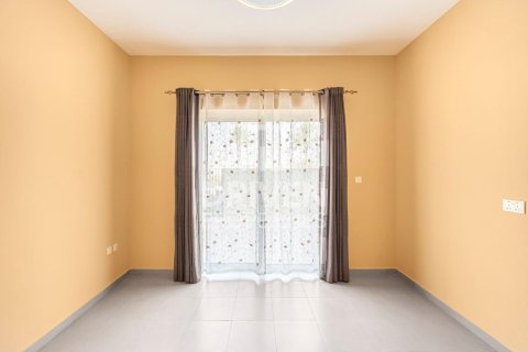Apartment in Dubai South (Dubai World Central), Dubai, UAE 3 bedrooms, 250.37 sq.m. № 745279 - photo 15