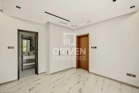 Vila di The Villa, Dubai, UAE 6 bilik tidur, 627 meter persegi № 745282 - foto 12