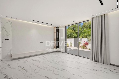 Vila di The Villa, Dubai, UAE 6 bilik tidur, 627 meter persegi № 745282 - foto 5