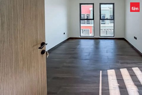 Stadthaus zur Miete in Dubai, VAE 4 Schlafzimmer, 144 m2 Nr. 739543 - Foto 11