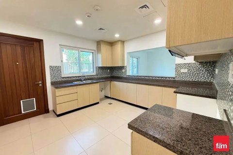 Stadthaus zur Miete in Dubai, VAE 3 Schlafzimmer, 325 m2 Nr. 739544 - Foto 3
