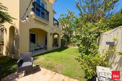 Stadthaus zur Miete in Dubai, VAE 3 Schlafzimmer, 325 m2 Nr. 739544 - Foto 10
