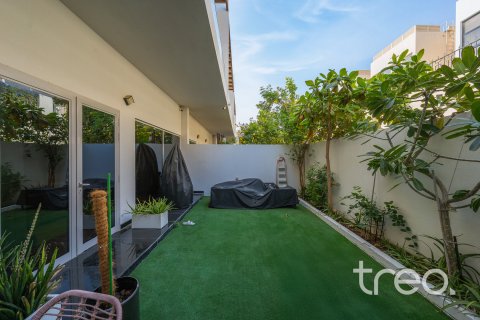Townhouse til salg i Al Furjan, Dubai, UAE 4 soveværelser, 385.55 kvm № 733190 - foto 27